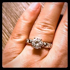 CZ Ring 18kt White gold plated -7